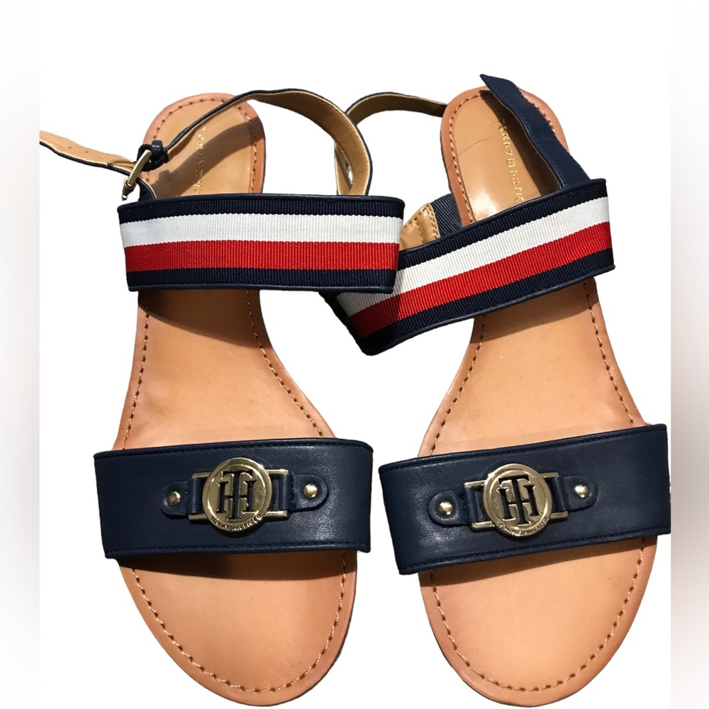 Women’s sandals